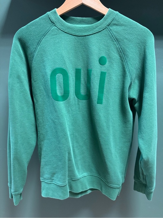 Clare V. Sweaters - Clare V Oui Graphic Crewneck Sweatshirt in Green Size Small